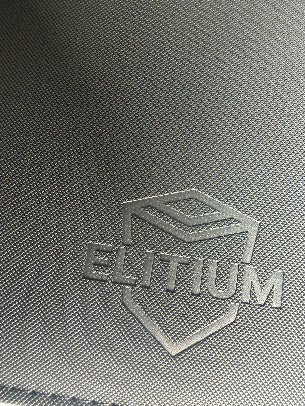 Elitium Premium Binder - Midnight Black